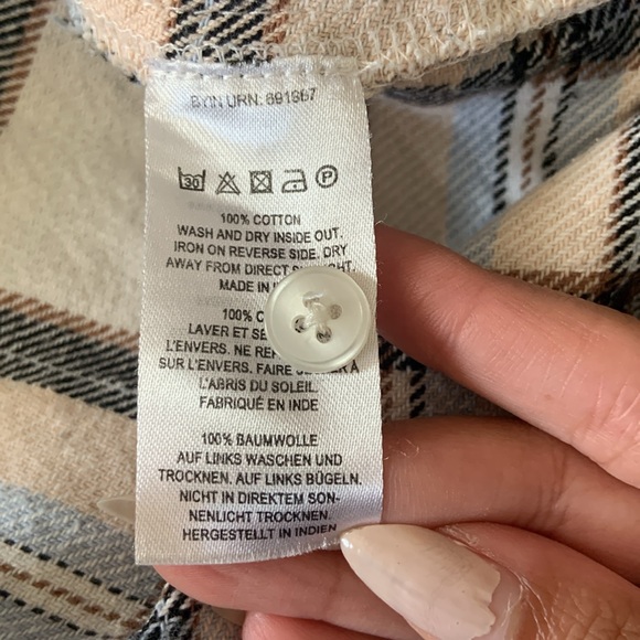 FRENCH CONNECTION SIZE S Drop Shoulder Flannel Button-up - Picture 9 of 9